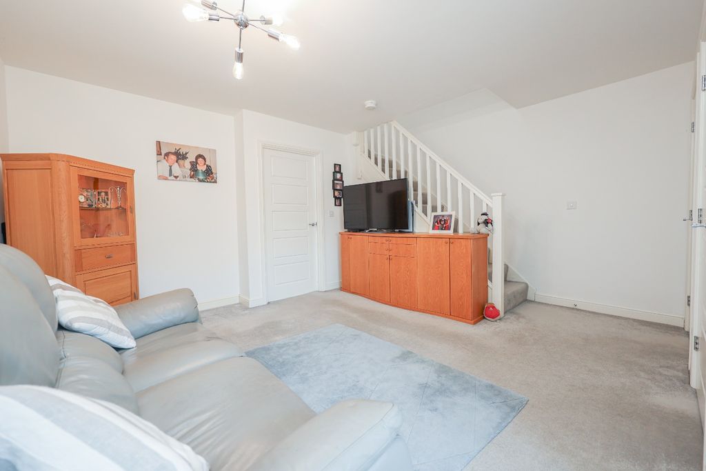 Property photo 3 of 18 5023623