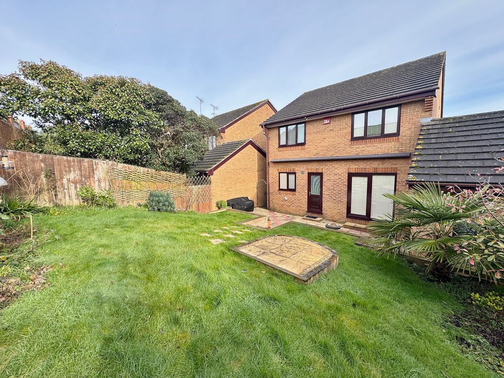 Property photo 2 of 14