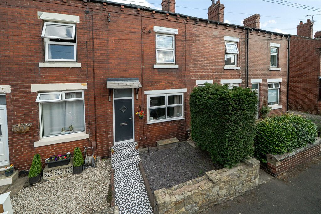 Property photo 1 of 18 Picture No. 04