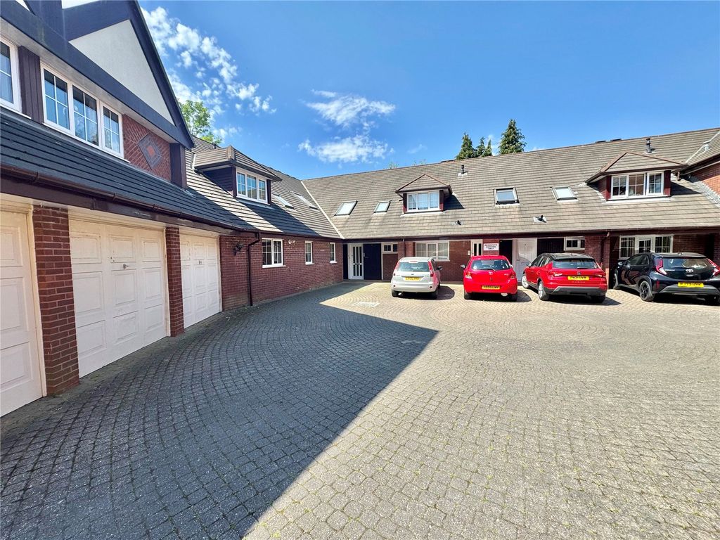 Property photo 1 of 14 Picture No. 13