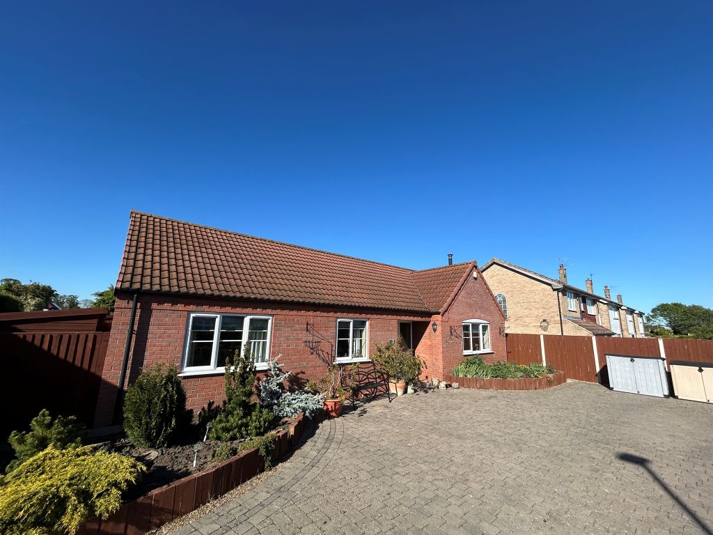 Property photo 1 of 3