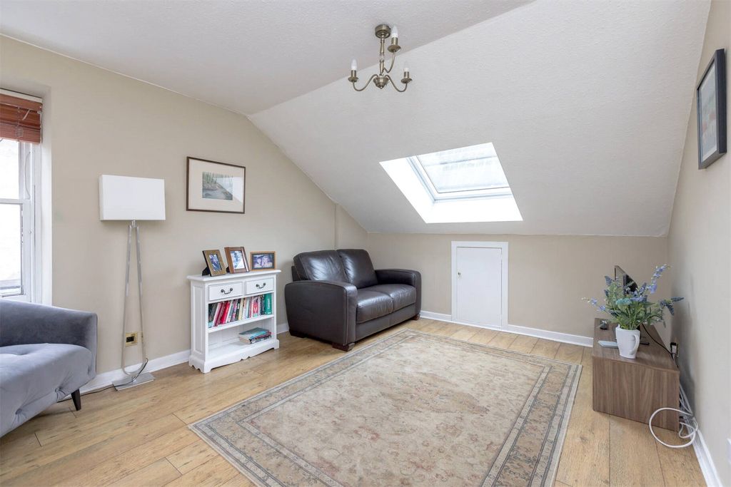 Property photo 2 of 15 Picture No. 02