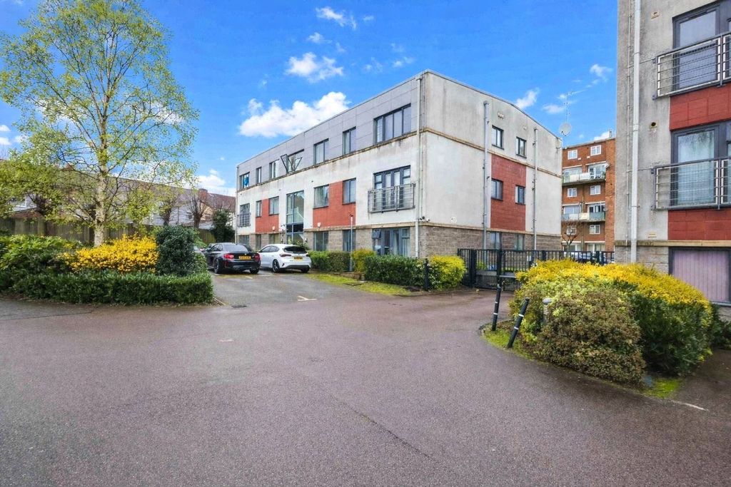 Property photo 1 of 14 Picture No. 14