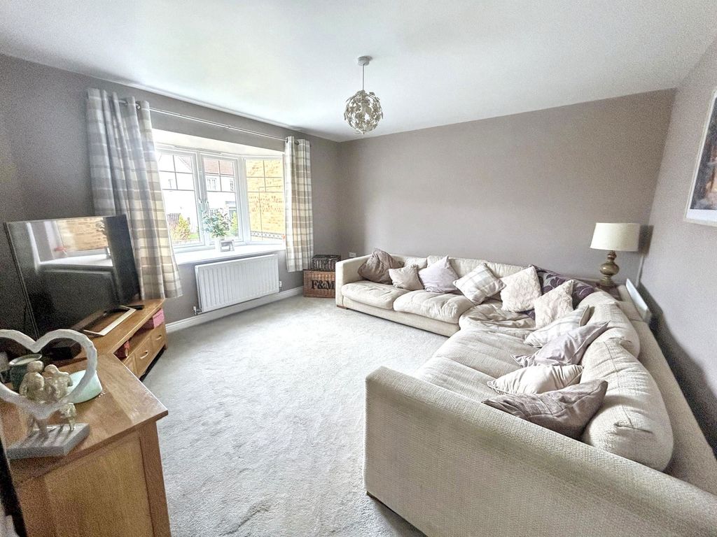 Property photo 2 of 14