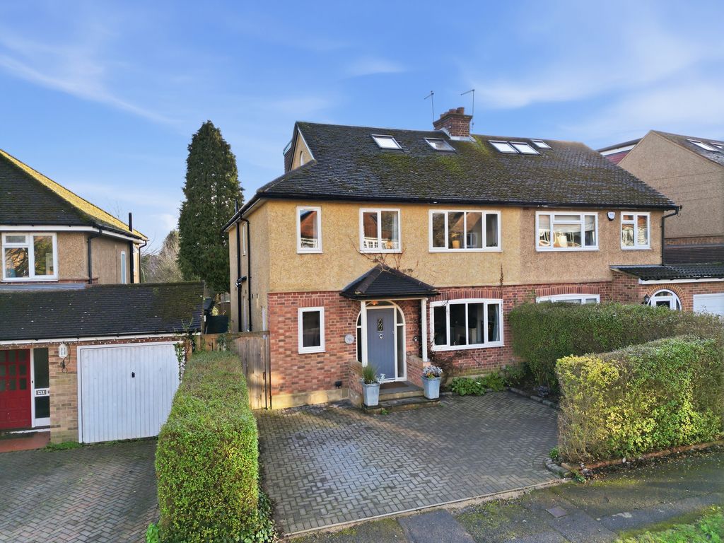 Property photo 1 of 20