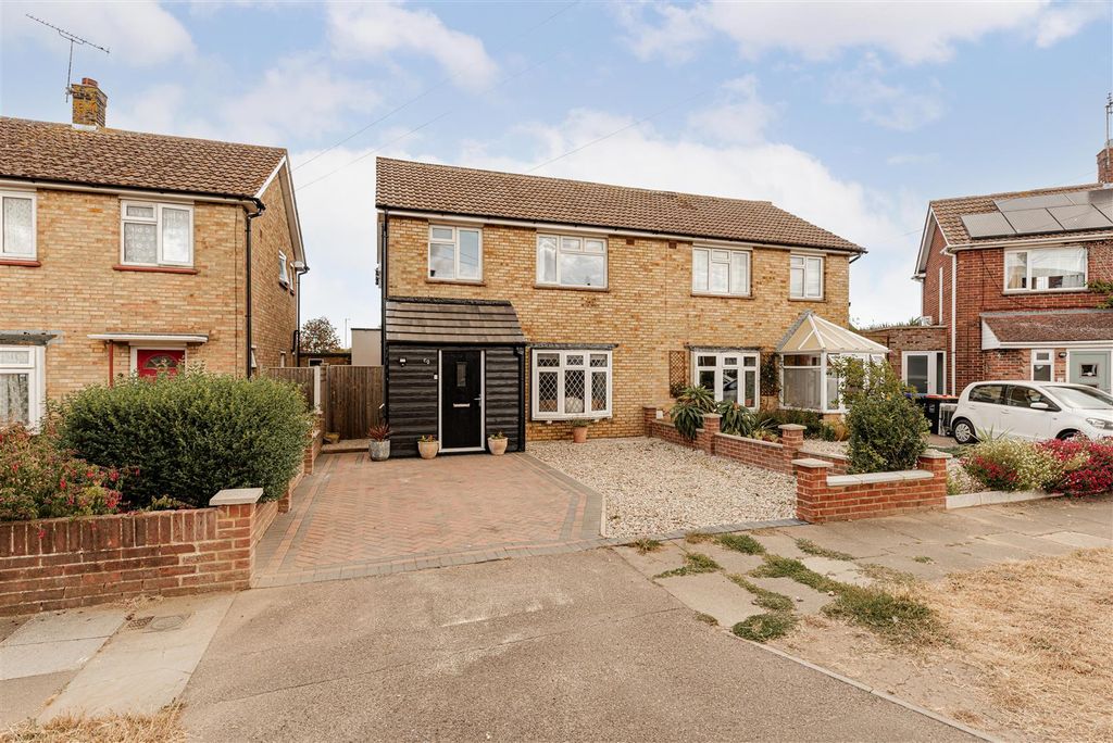 Property photo 1 of 33 L J Imaging-32.Jpg