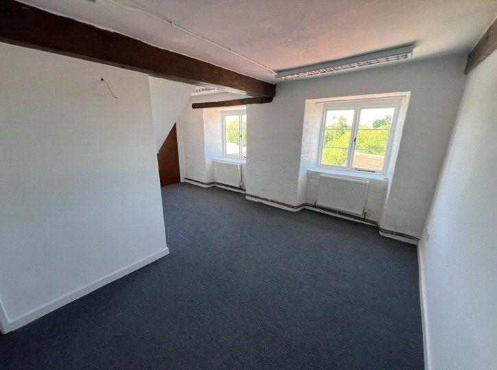 Property photo 2 of 4 Picture No. 02