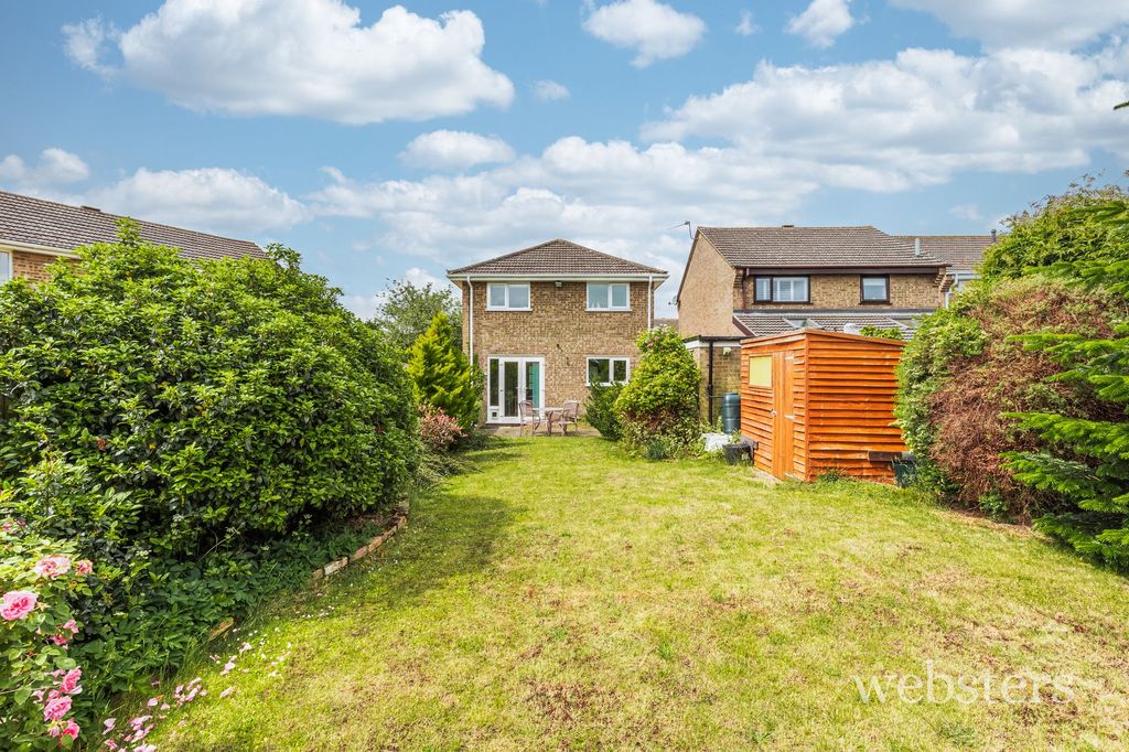 Property photo 2 of 22