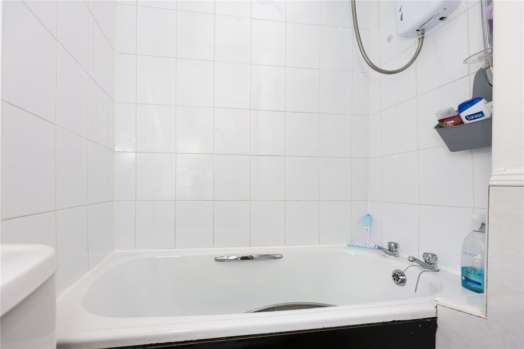 Additional image 7 of 2 bed flat for saleForth Street, Leven, Fife KY8