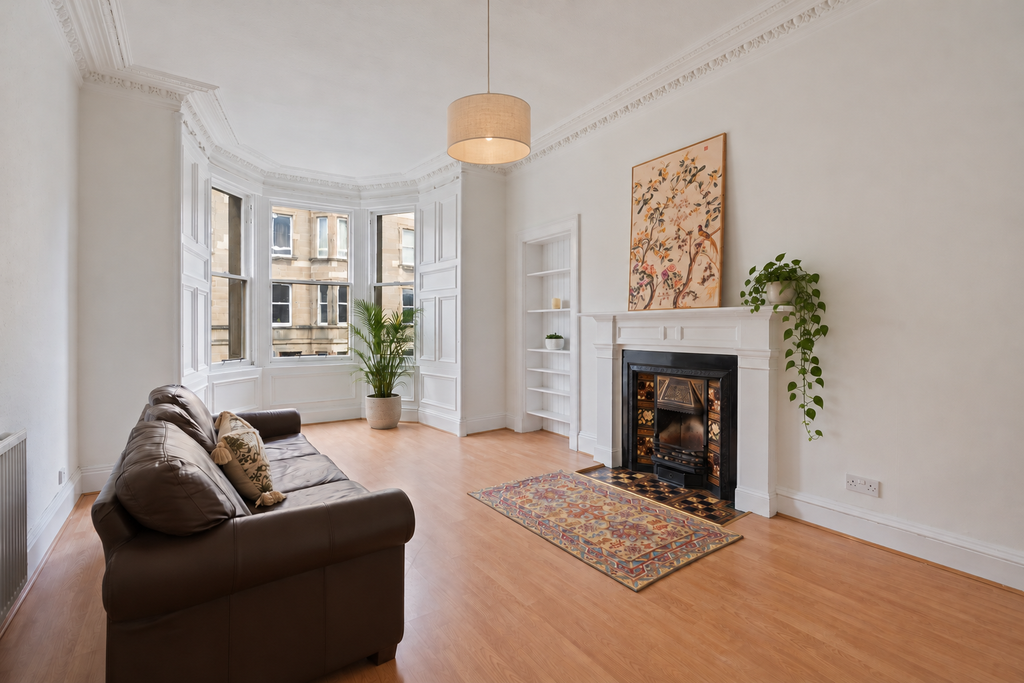 Property photo 2 of 30 Elegant Victorian Living Room With Pendant Light