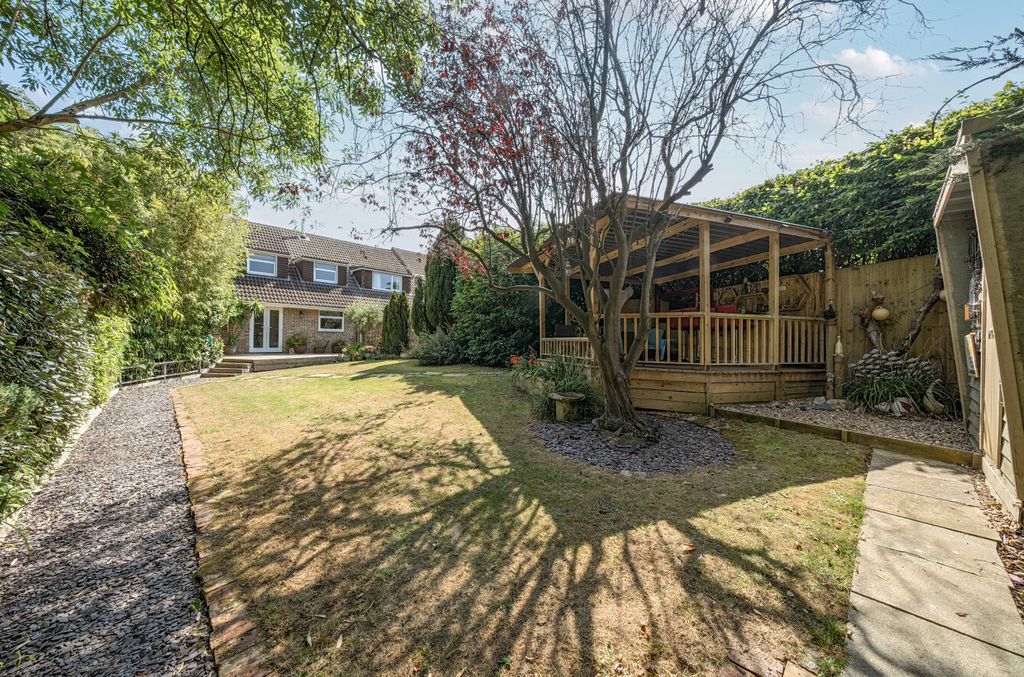 Property photo 1 of 26 1334540-5-68939ee...
