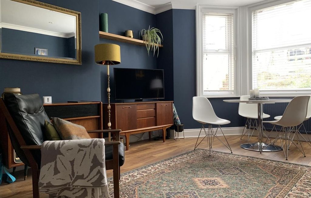 Property photo 2 of 9 Picture 2