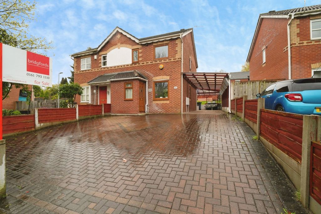 Property photo 1 of 16 External