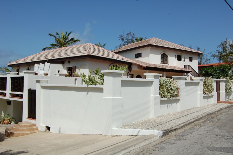 Property photo 1 of 35