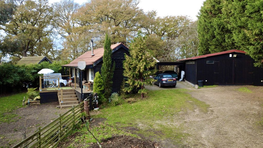 Property photo 1 of 25