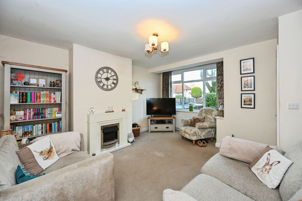 Property photo 2 of 15 Living Room