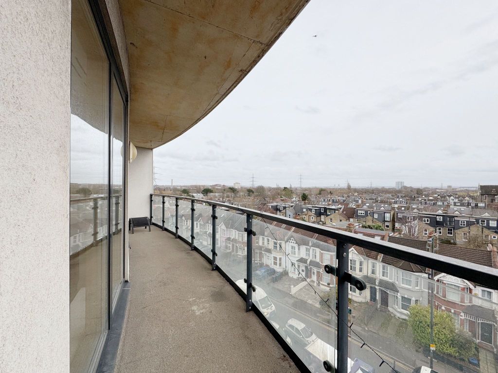 Property photo 3 of 3