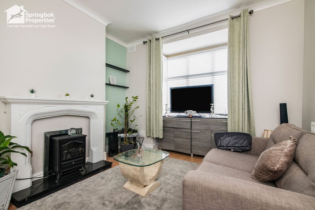 Property photo 2 of 13 Image 1