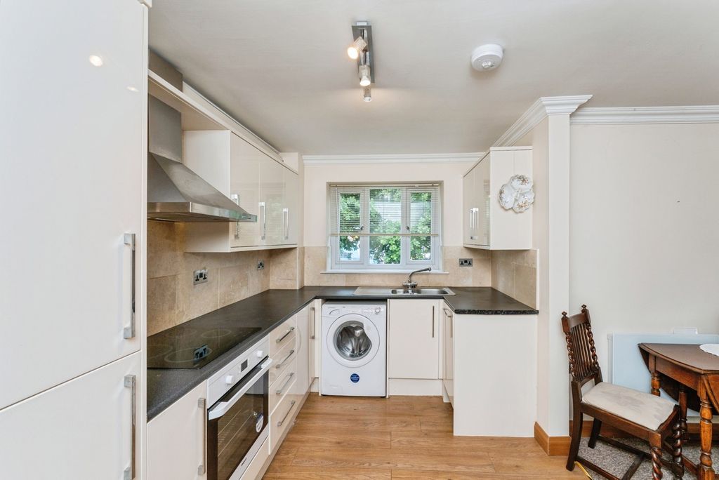 Property photo 2 of 15 Pbox-Img.Jpg