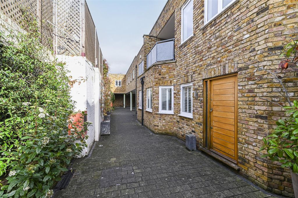 Property photo 2 of 17 1-11 Copy.Jpg