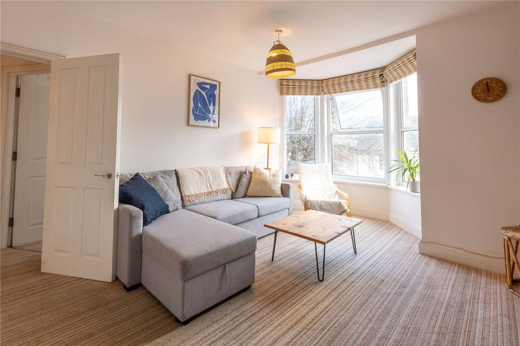 Property photo 1 of 22 Picture No. 01