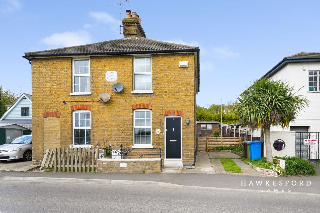 Property photo 1 of 14 Florence Cottages, Sittingbourne - Front