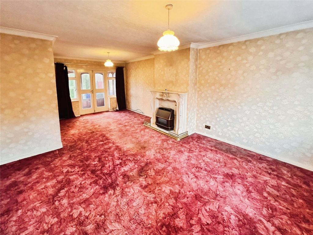 Property photo 2 of 17 Lounge Diner