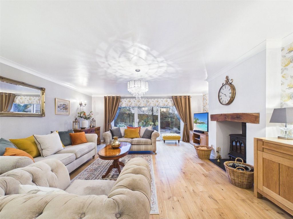 Property photo 2 of 16 Picture No. 03