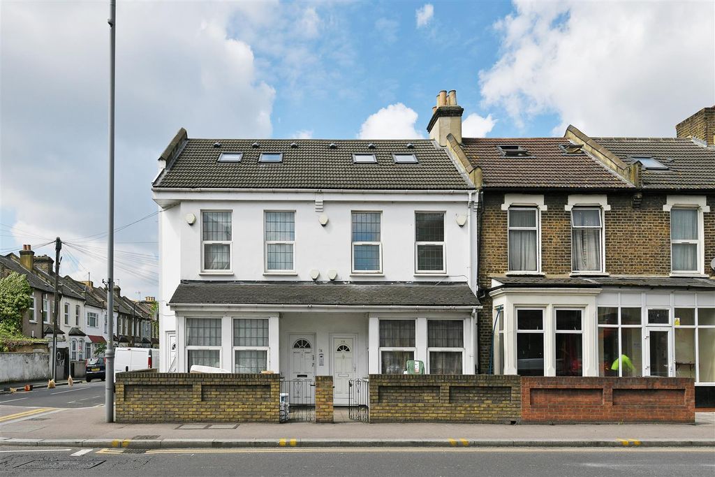 Property photo 1 of 10 11.Jpg