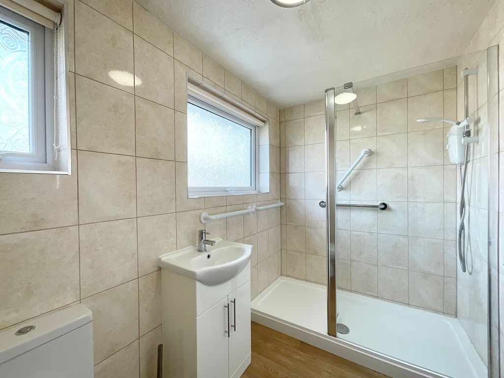 Property photo 3 of 20