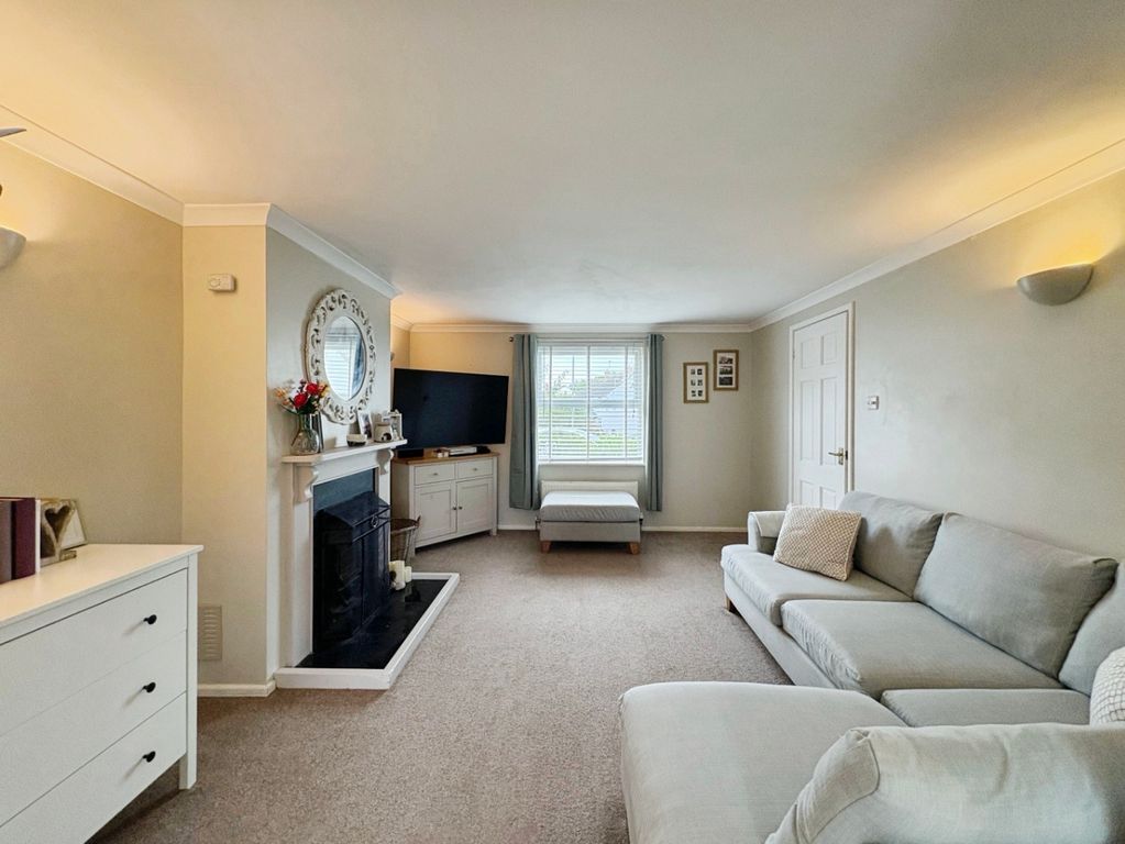 Property photo 2 of 18 5121454