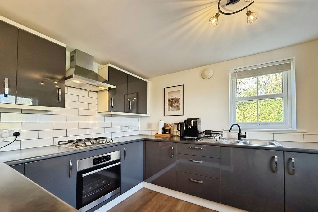 Property photo 2 of 13 Living/Kitchen/Diner