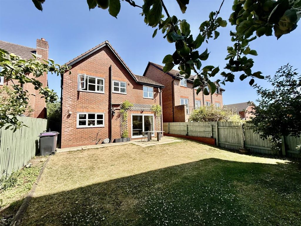 Property photo 3 of 18 Rear Garden