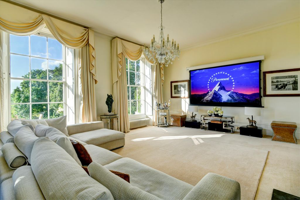 Property photo 3 of 29 Image