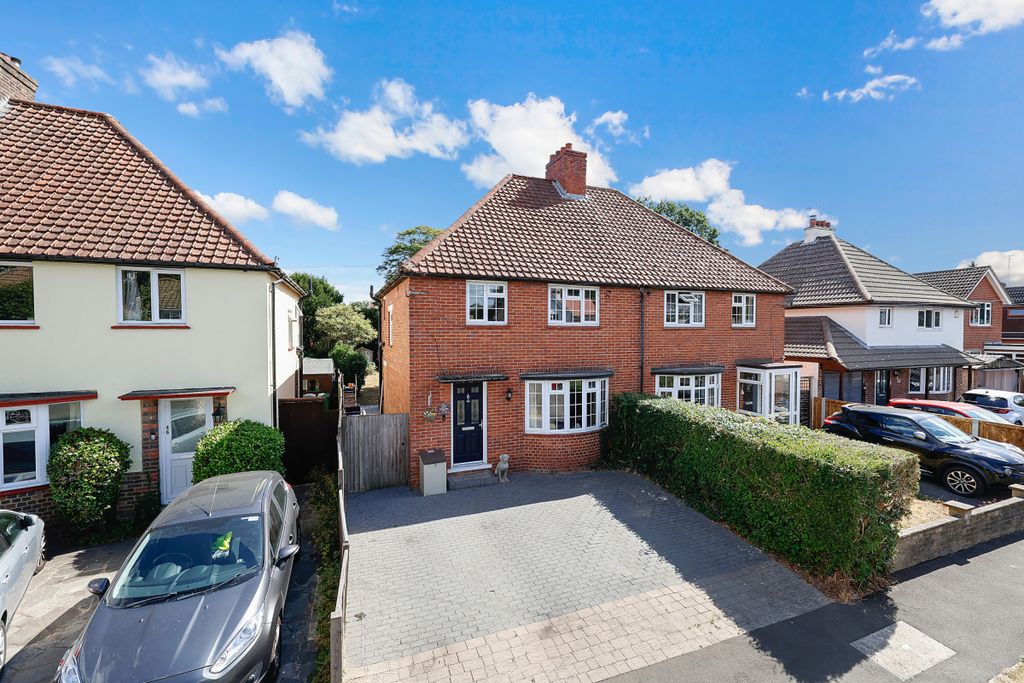 Property photo 1 of 10 Picture No. 17