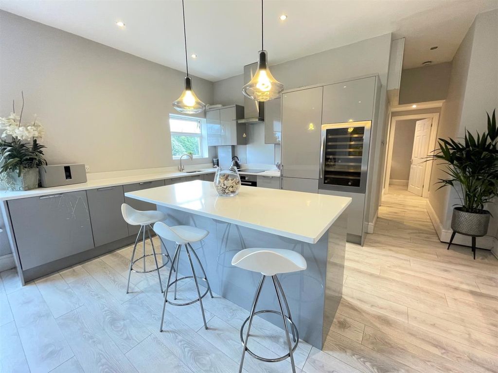 Property photo 2 of 14 Img_3139 (2).Jpg