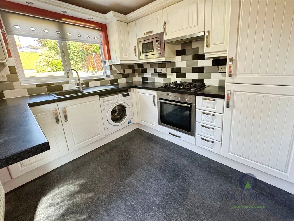 Property photo 2 of 14 Picture No. 08
