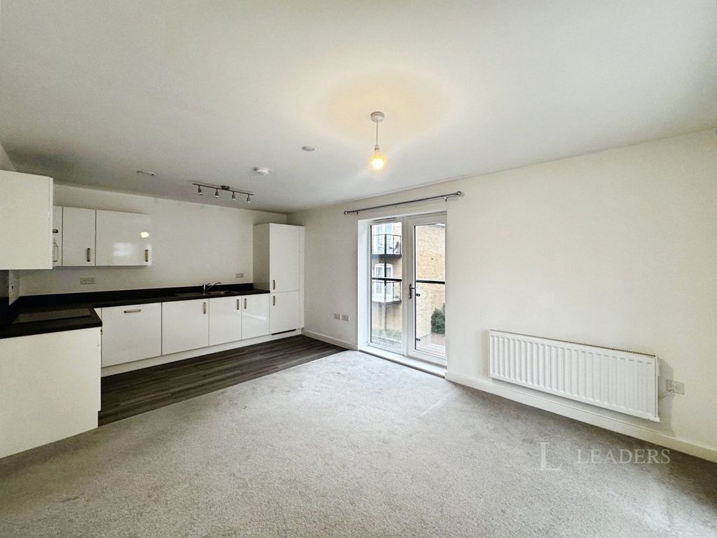 Property photo 3 of 14 Pbox-Img.Jpg