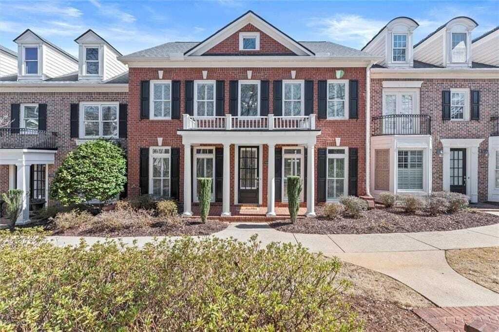 Property photo 1 of 31