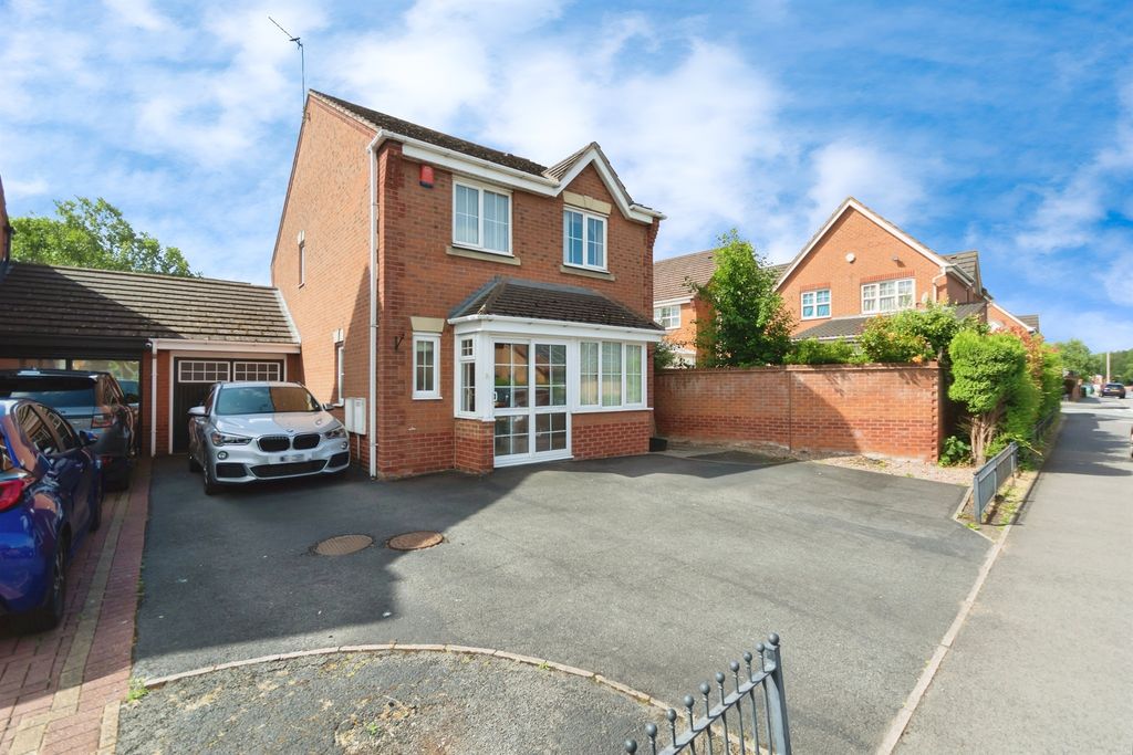 Property photo 1 of 17