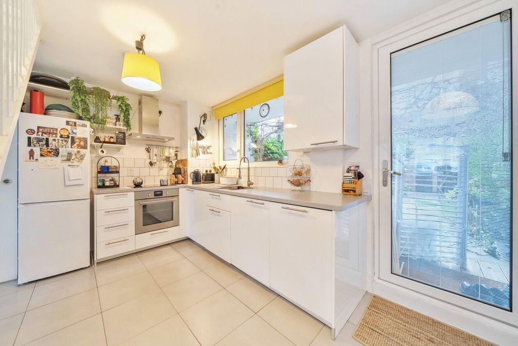 Property photo 2 of 9 Picture No. 09