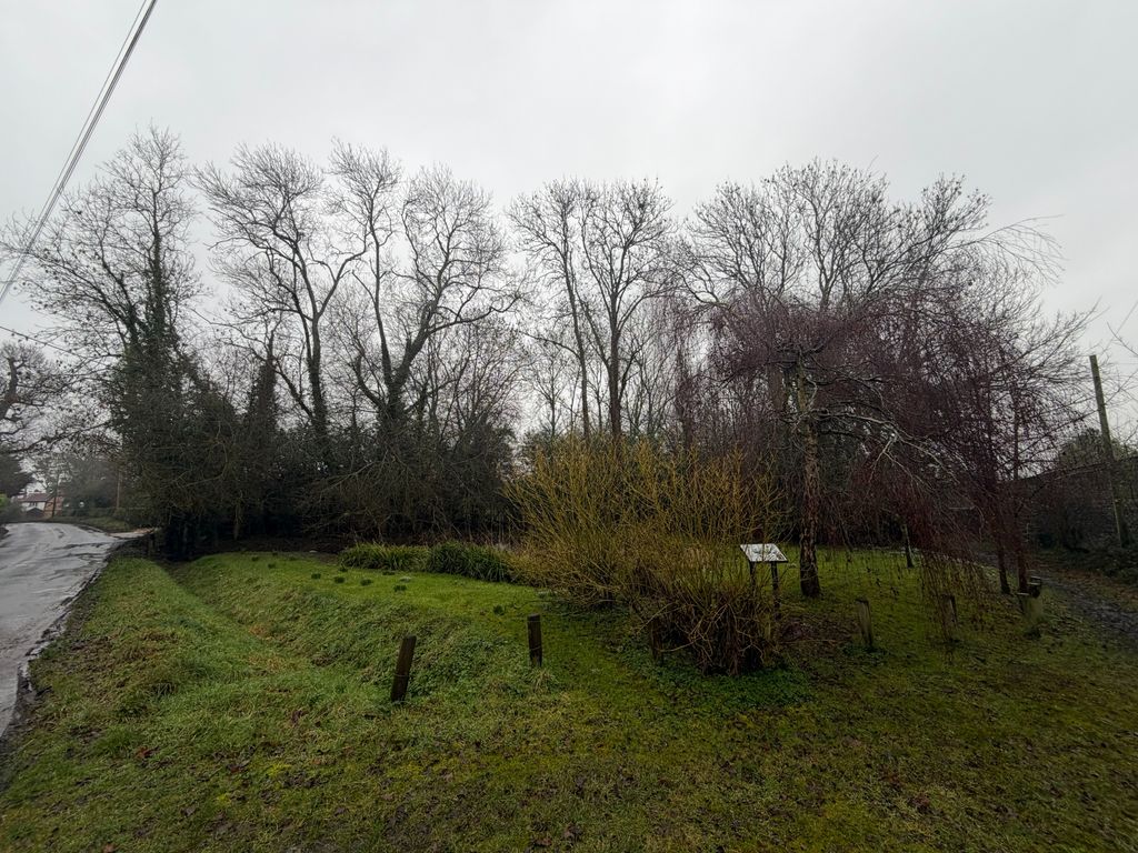 Property photo 3 of 4 Photo 3