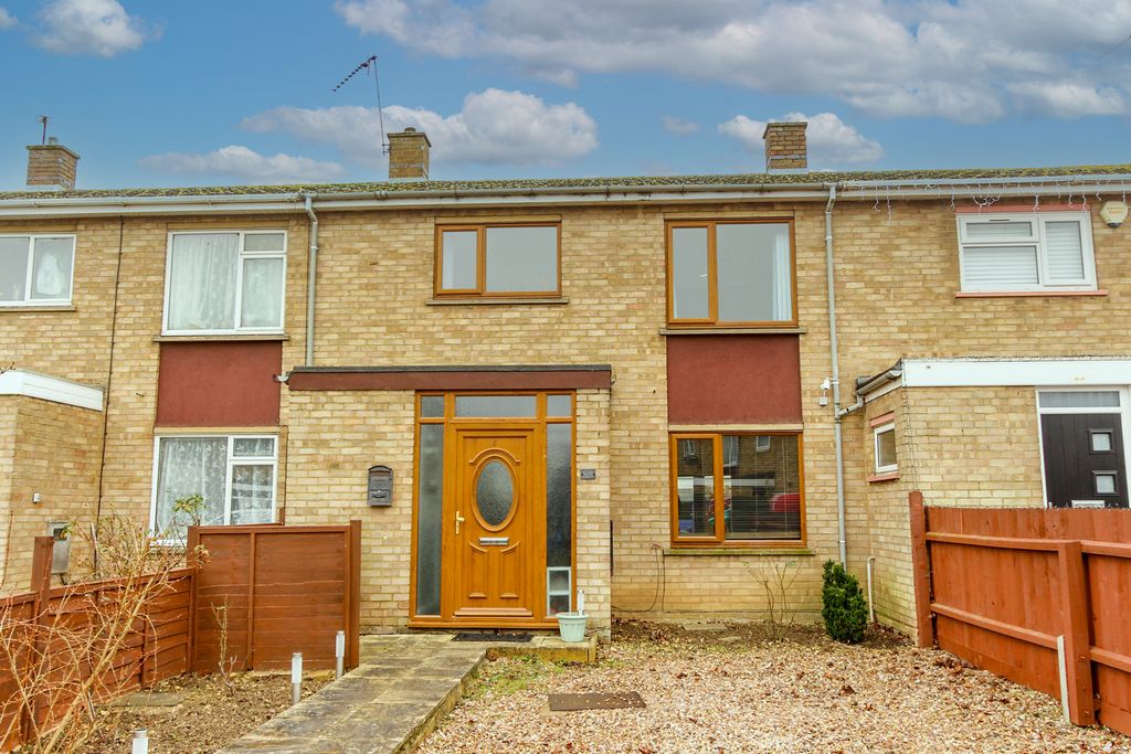 Property photo 1 of 8 Front