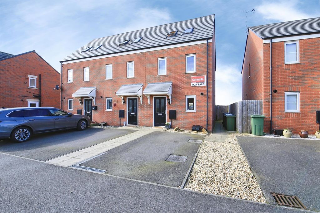 Property photo 1 of 13