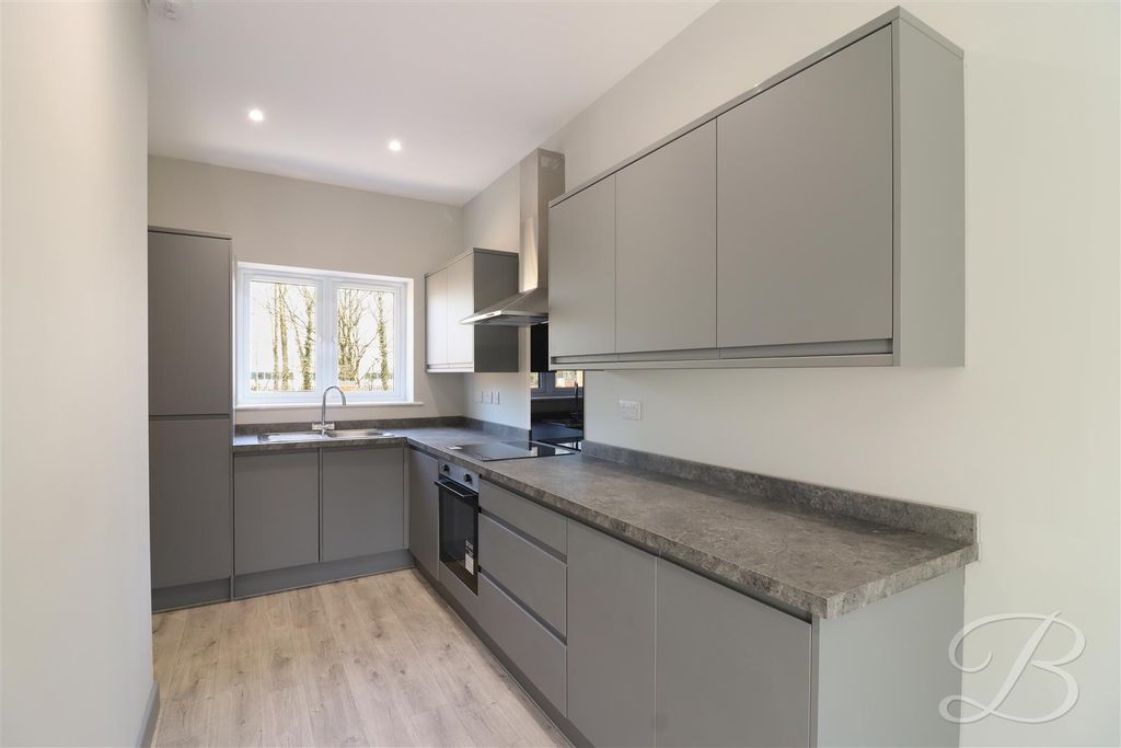 Property photo 2 of 20 Img_9992_1.Jpg