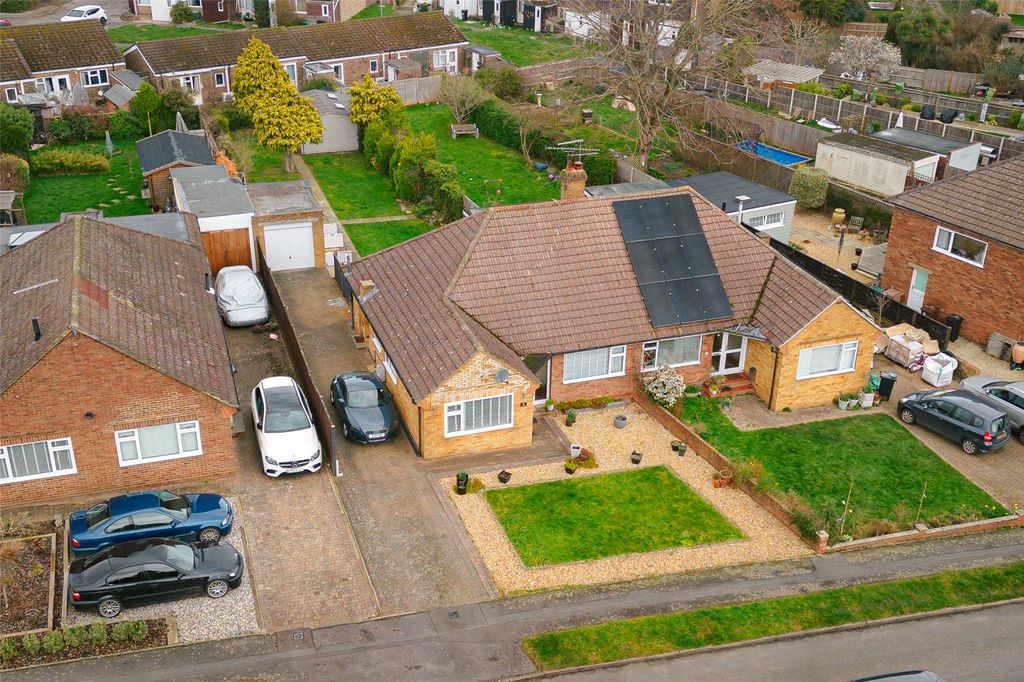 Property photo 1 of 19 Picture No. 03