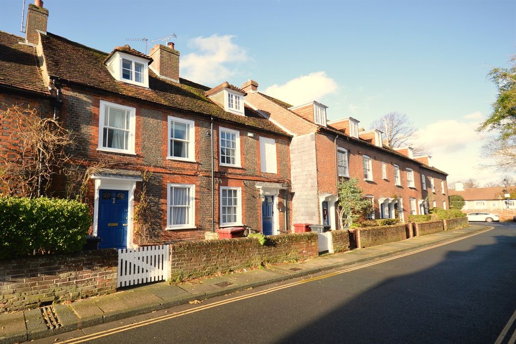 Property photo 1 of 11 (Main)