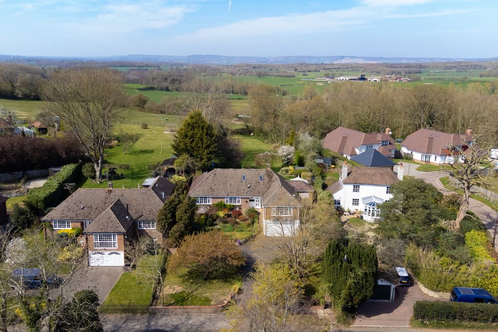 Property photo 1 of 29 4076504