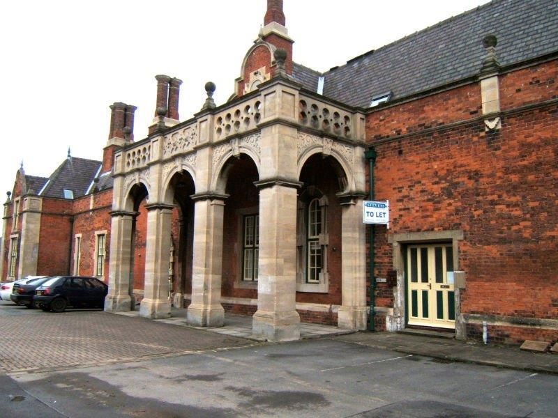 Property photo 1 of 8 Lq7Imsvhngbrrzdxsftnmrampws.Jpg