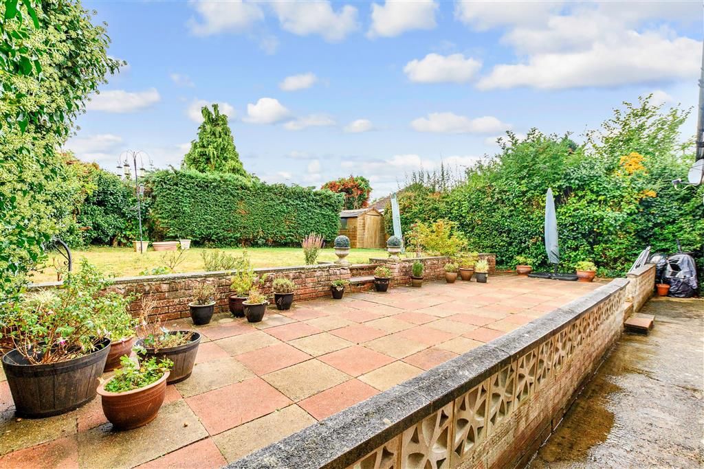 Property photo 2 of 12 Patio / Decking